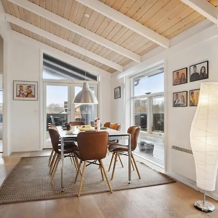 Gorgeous In With Wifi